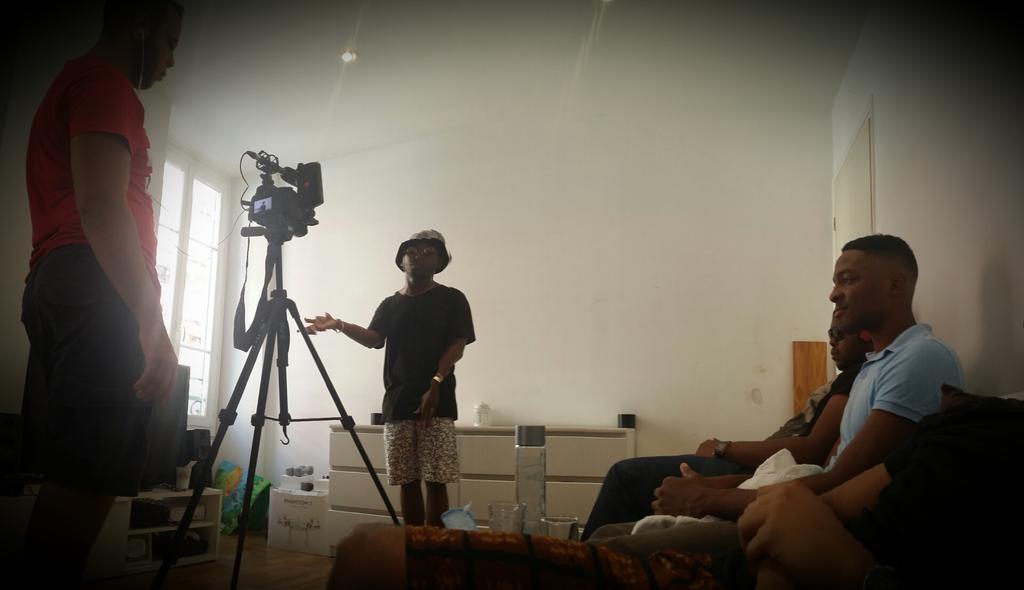 Flo_Acoustique's tweet photo. #RecordingSong
#FatSong http://t.co/9sArdAVbHd