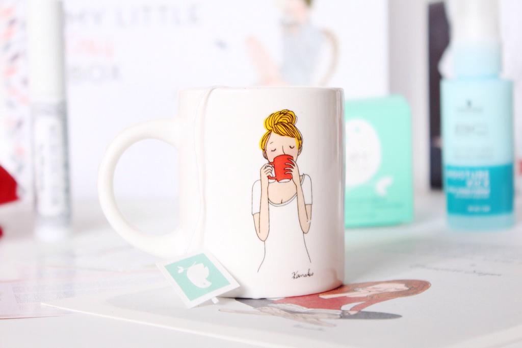 DansMaBaignoire's tweet image. Jolie jolie #MyLittleBox ... Je retrouve mon premier amour avec cette jolie composition! @My_Little_Paris #insidemlb