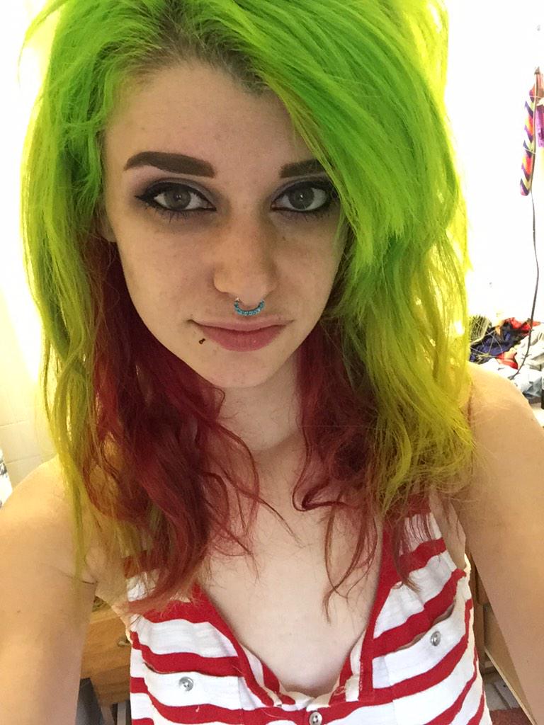 Alli_leigh Alli_leigh