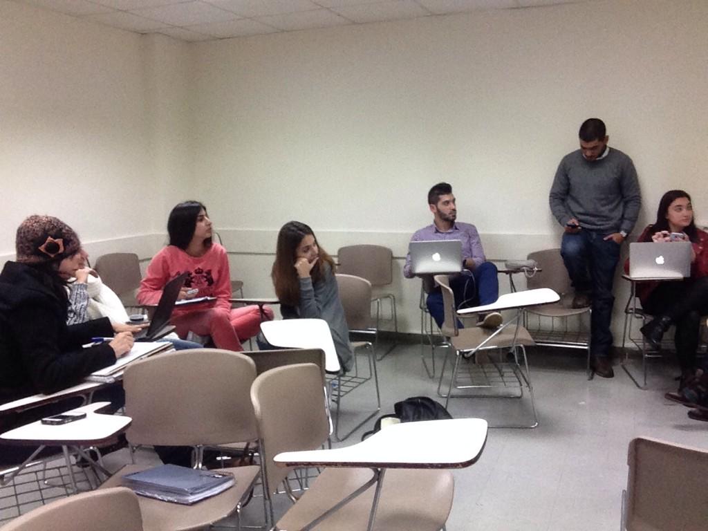 Maya3129's tweet photo. #LAUsocialmedia http://t.co/lnb4GfUVEn