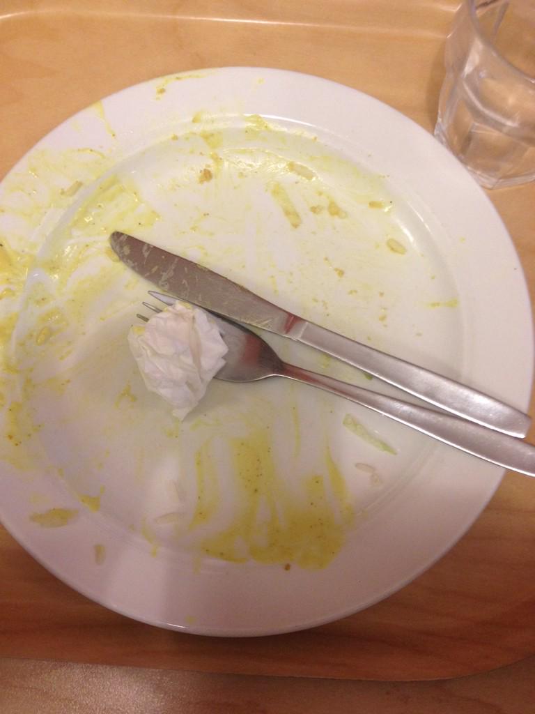 Rosenmat's tweet photo. Varmrätten slank ner fint idag #mums http://t.co/jBe3TtjLHI