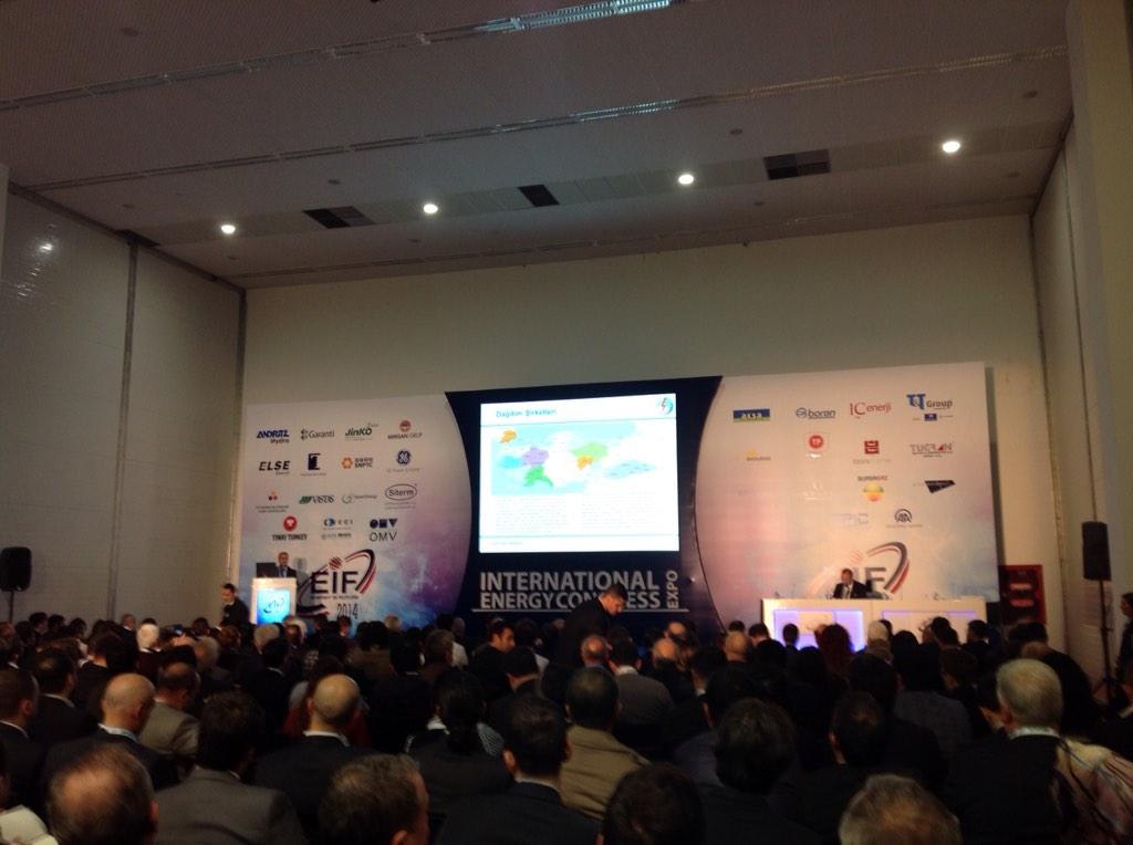 BusinessAnkara's tweet photo. Lisanssız Elektrik Üretimi Semineri @kutaykaleli moderatörlüğünde başladı. #EIF2014 http://t.co/Y0qZIGO0EN