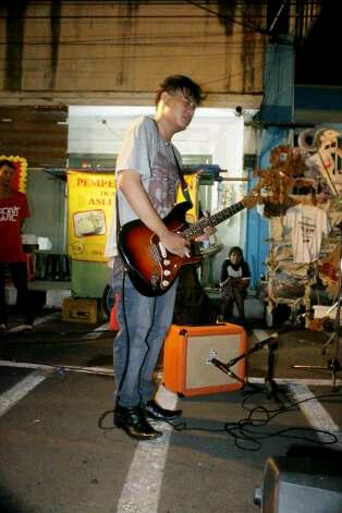 FlowerGen rasa kampunghalaman #pamumingsolam100 #horeherohore #pasarlama <a href="/TngRnB/">Tangerang ROCKnBLUES</a>