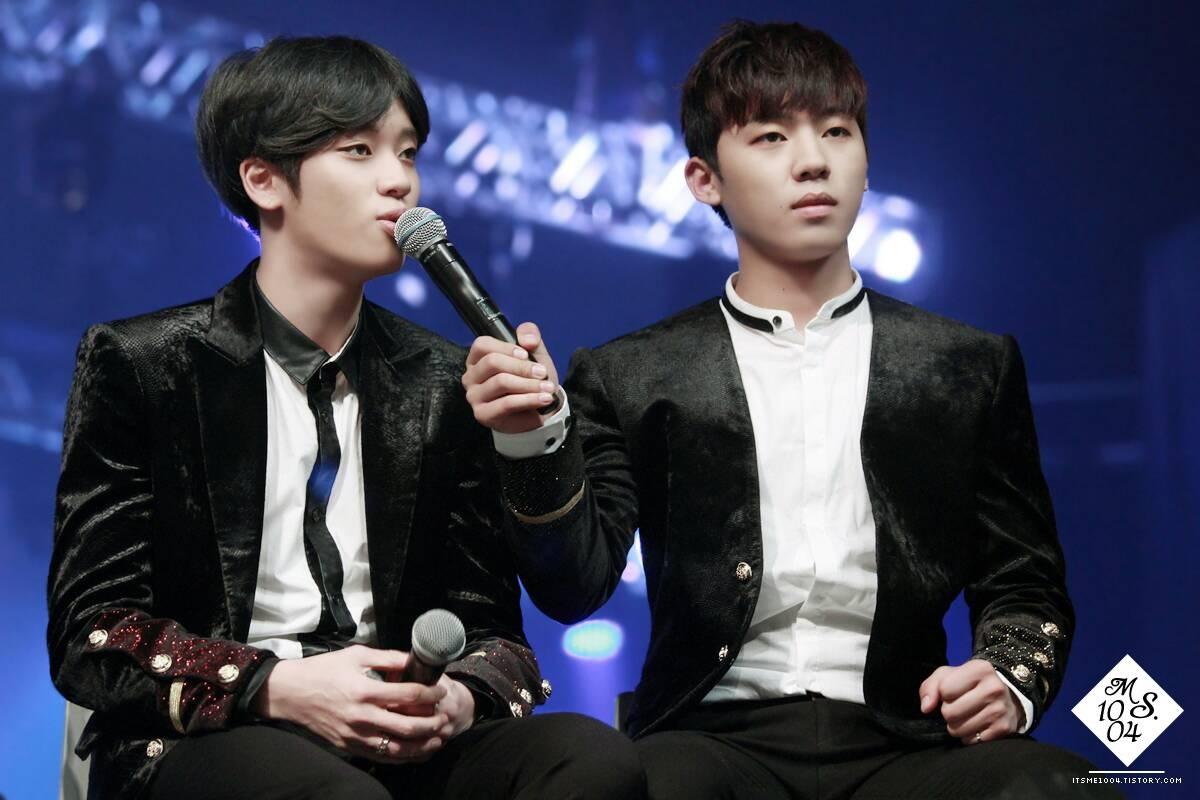 [Ms.1004] 141123 My Dear Angels in 방콕 기자 회견 Preview cut ▶ 니엘형의 마이크는 안되서 종현이가 그렇게 했거든요 😆😉 #틴탑 <a href="/AH_NIEL_/">AH</a> <a href="/whdgus1004/">ayis</a>