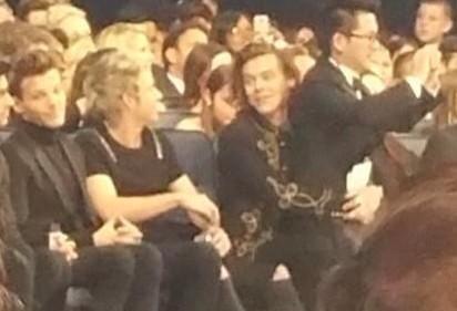 Merline____'s tweet photo. La tête de Louis 😂 http://t.co/i2Z7VL9cmr