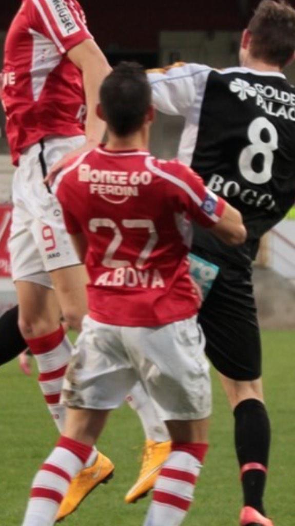 anthonyB0703's tweet photo. #victoire2-1contrel'Antwerp #safaitdubien 👌 http://t.co/nylWidN32r