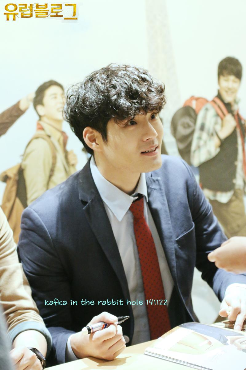 이상한나라의카프카 tweet media