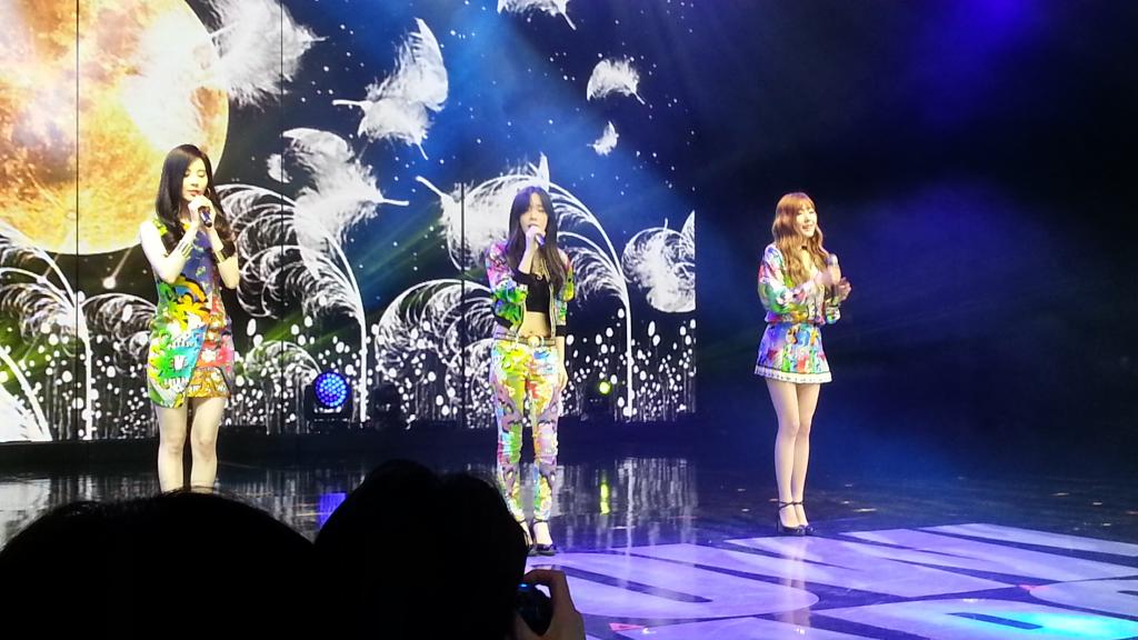 [PIC][24-11-2014]TaeTiSeo biểu diễn tại "Yello Festival 2014" vào tối nay B3NS9G-CAAAIZvl