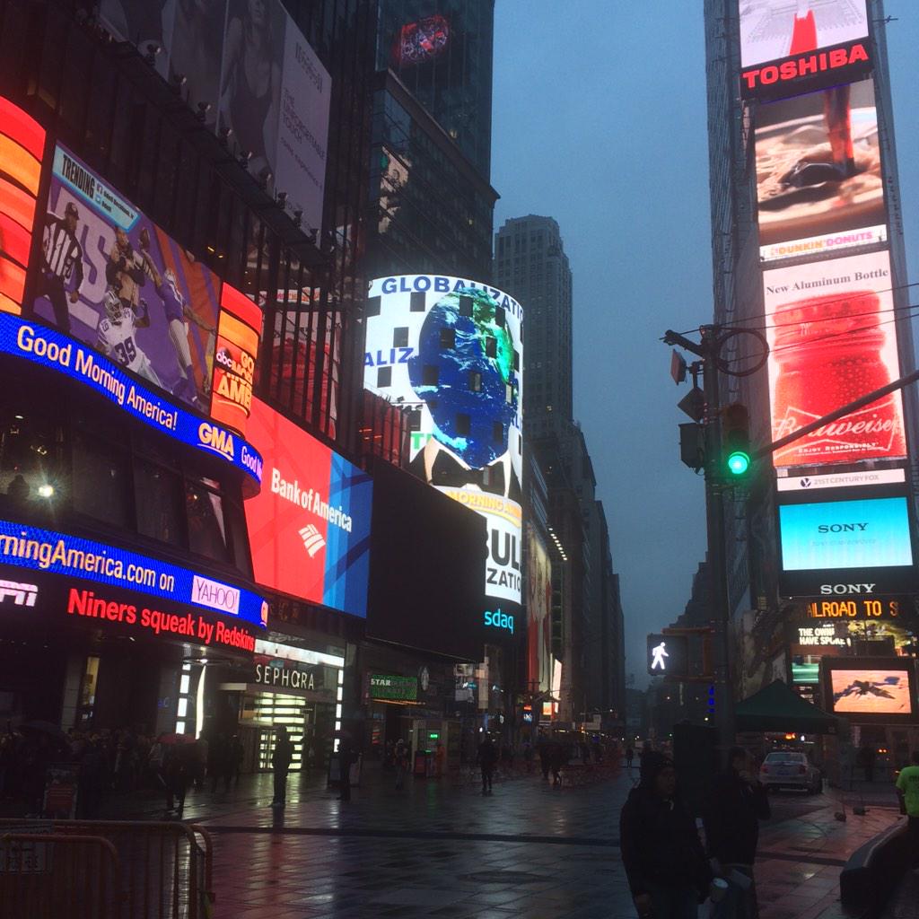 pitbull's tweet photo. Good Morning America @GMA http://t.co/kAK7TKXbEW
