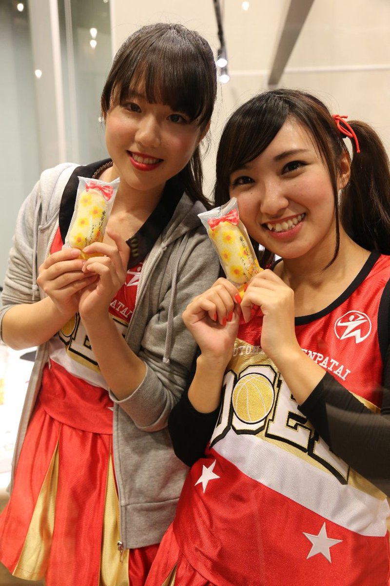 KANEP25's tweet photo. @peanuts_snoopy_今日も、長いメッセージ読んでくれてありがとう!
GAKUくんへのムチャ振り?で、DOEEラジオ史上いちばんの盛り上がりでしたね。
来週はTO-Yくん、写真を探さなくっちゃ!
#DOEE2014 http://t.co/DO7Et9Eeq3