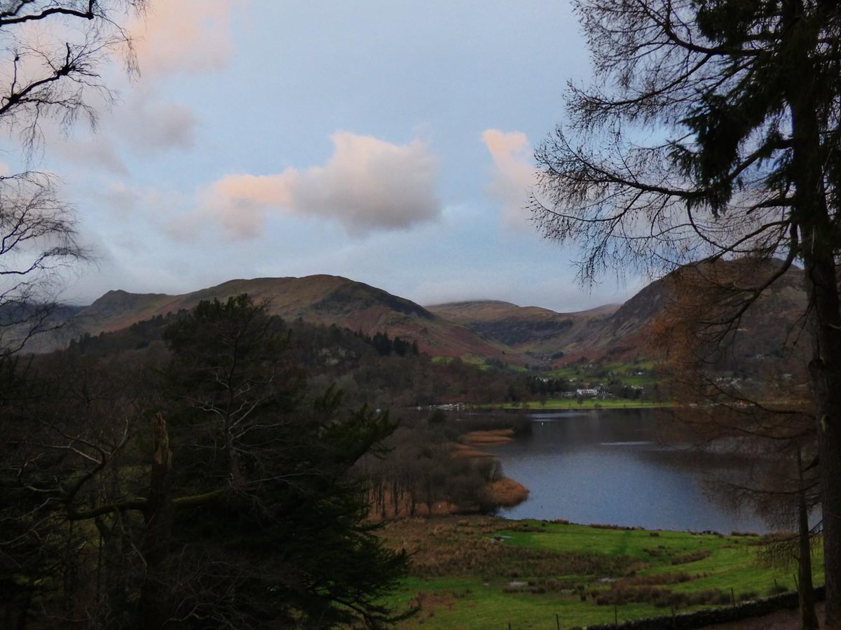helvellyn's tweet photo. And the view across to #ullswater #glenridding and #greenside first thing today #noziphere http://t.co/ltx419BX7z