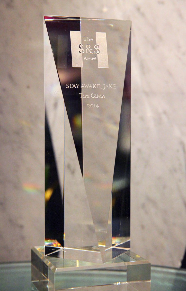 ollieboito's tweet photo. The #SAndSAward itself. What an adornment to @TimGilvin's mantle @MercuryMusicals @SimGProductions http://t.co/X4bl36ONrq