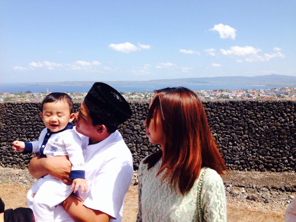 miaramdhani's tweet photo. lebaran nih d bau2 http://t.co/8vARX6zGRd