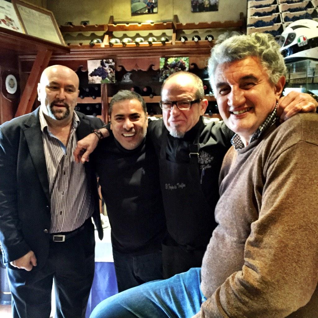 Como mola mi brother <a href="/ElFogondTrifon/">Trifón Jorge</a> menudas judias ha preparado!!! <a href="/fernandoromay1/">fernandoromay</a> <a href="/albejiri/">Alberto Jimenez</a>