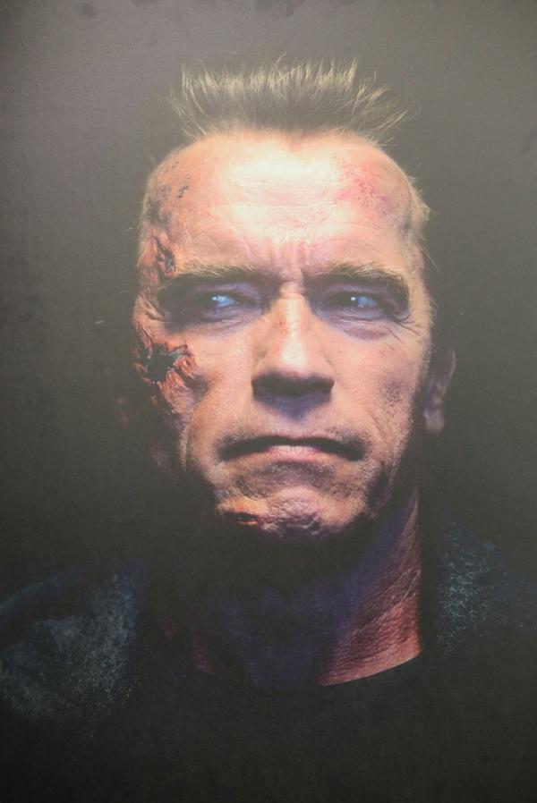 NUEVA PELICULA con Schwarzenegger - "THE LEGEND OF CONAN"   - Page 14 B3NkM_CCMAAArAQ
