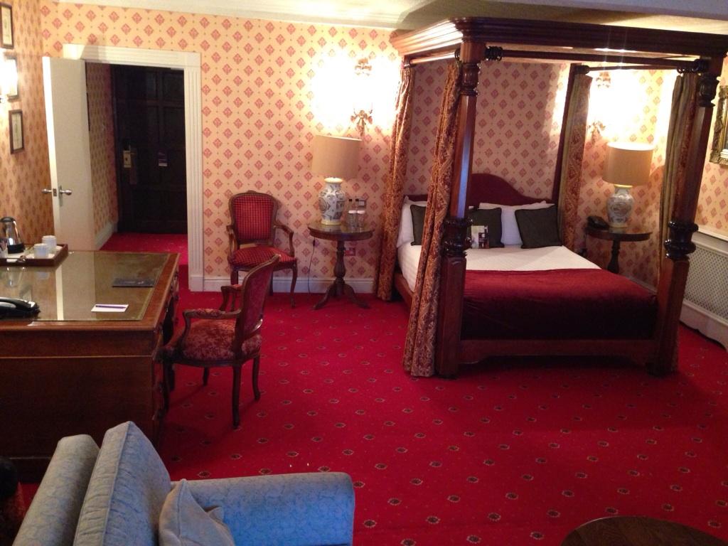 Wonder who got the 'feature room'...? #arcconf14