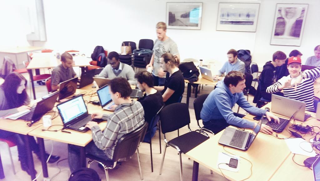 MartinNilsson8's tweet photo. The students at #YHTest practicing working in an Agile project http://t.co/gRIqsztHk9