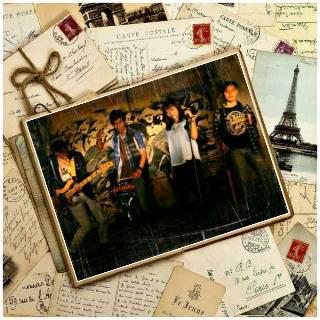 Kerjaan drummer kita :)) 
Nite guys!