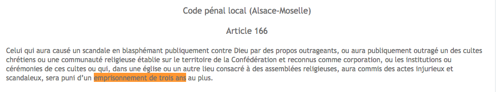 Une « Femen » a dansé aujourd’hui sur l’autel de la Cathédrale de Strasbourg, en protestation de la visite du pape....  B3NxzIqCYAAPC_Q