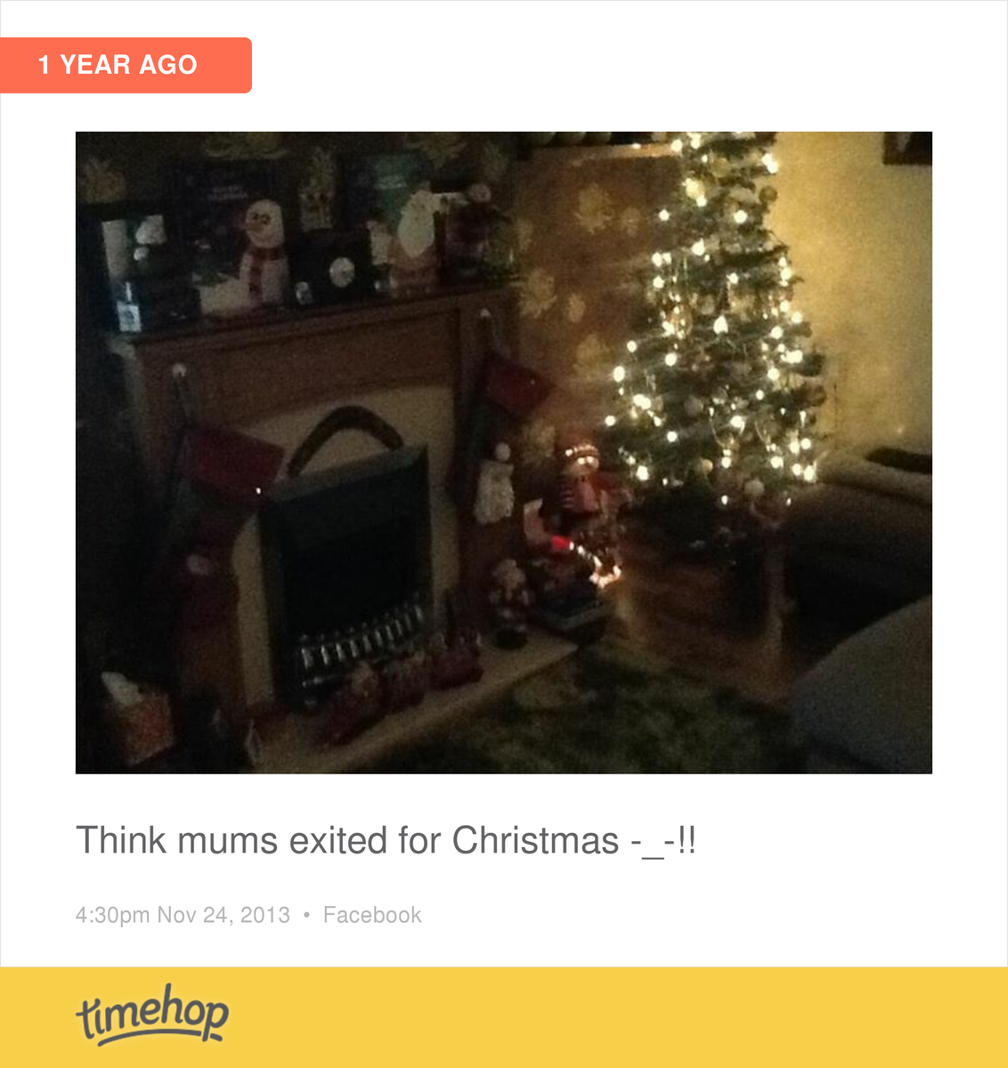 9Ellizebeth's tweet photo. My mums calmed down a lot more this year... Trees not around yet😔🎅🎄🎁 http://t.co/reRTNYCkHE http://t.co/NbdqlvNejE