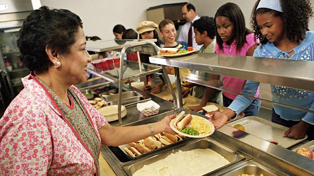 Ask if your children's school lunches are stored,prepared &amp; maintained <a href="/TempAssure/">TempAssure</a> . #FoodSafety #ThankMichelleObama