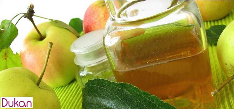 dukandiet's tweet photo. #DetoxMonday: Drink Apple Cider Vinegar
Simply add 1 tablespoon in water before a meal for detox benefits http://t.co/R32deT0W1Q