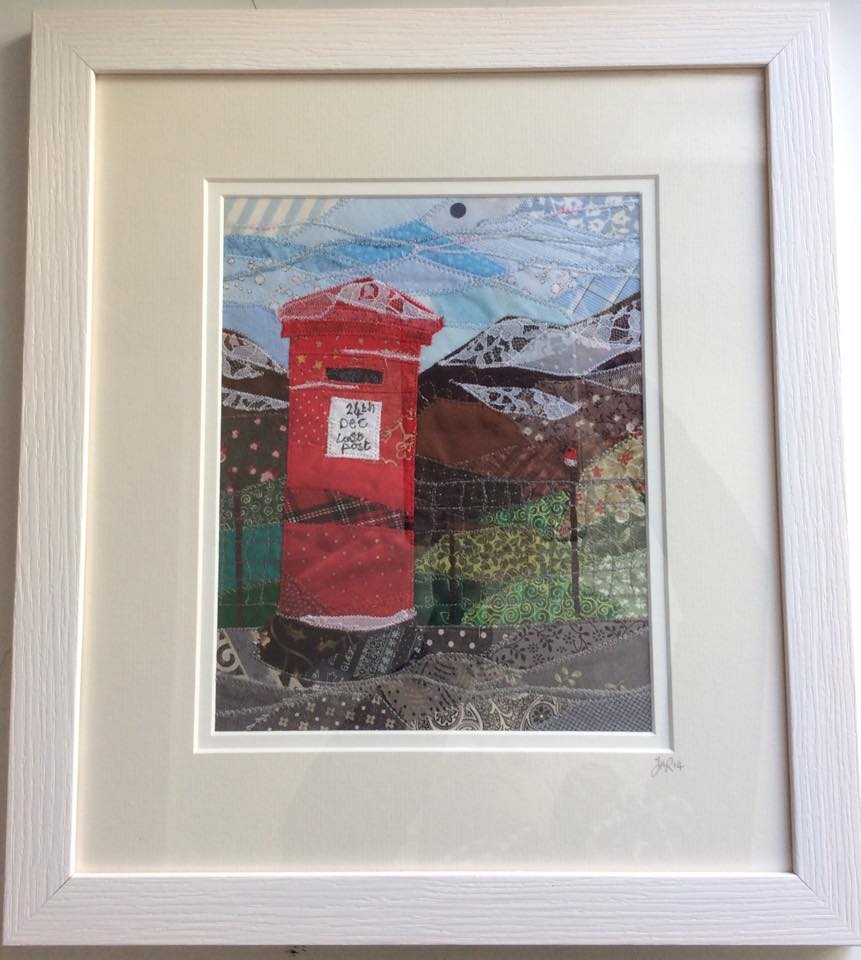 Lluniau newydd gan Josie Russell ar gael i'w prynu yn Oriel Tonnau | New artwork by Josie Russell for sale at Tonnau