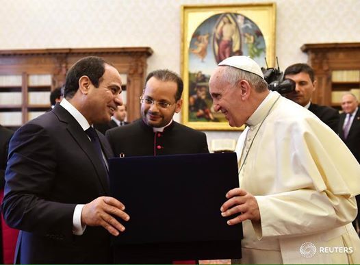 mona_2921's tweet photo. https://t.co/3LhvBiqi1R
دي صفحة بابا الفاتيكان ترحيب كبير من كل الإيطاليين بزيارة الرئيس المصرى فى إيطاليا http://t.co/1419GN0gc2