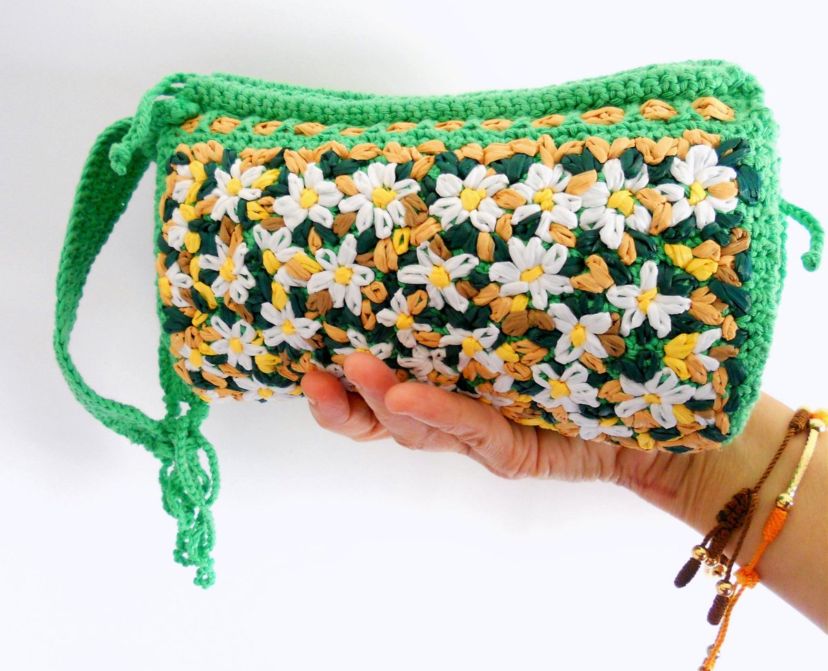 pipocass's tweet image. Only today November 24,20% off, using #etsycouponcode HANDMADEMONDAY
our shop  etsy.com/shop/pipocass #HandmadeMonda