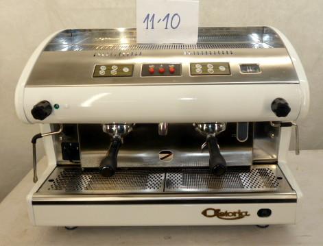 Espresso beans built in coffee makers