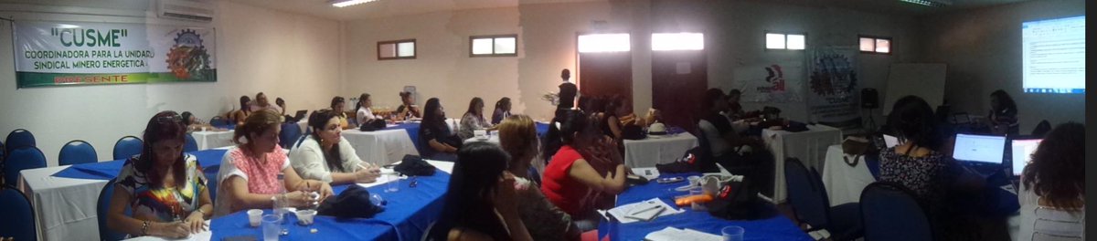 trabajodecente's tweet photo. Mujeres sindicalistas discutiendo sobre discriminación y violencia contra las mujeres @CIDH @Mujeres_UJTL http://t.co/kUgS2fYAz3