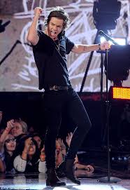 CleCleoadams's tweet image. o_O