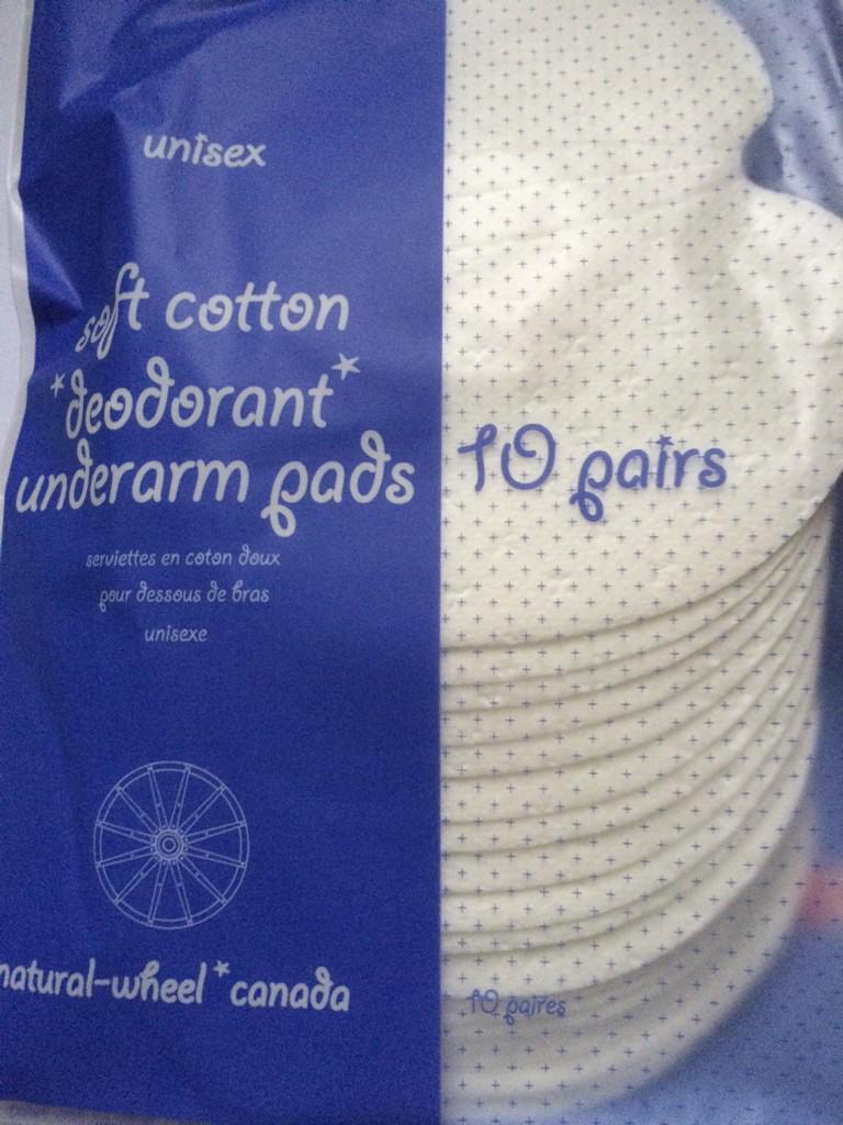 Cornermall247's tweet photo. DEAL !! Deodorant unisex underarm pads for shirts and tops. Check this &amp; retweet http://t.co/sJj9zHm7GF http://t.co/Gtz56phKo1