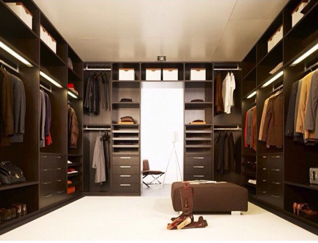 ToTheLifeStyle's tweet image. Dream Closet?