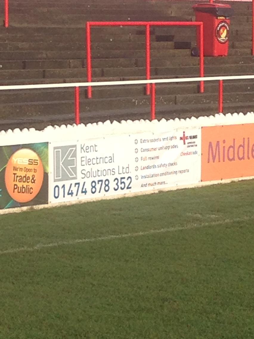 ElectricalKent's tweet image. Banner looking good at Ebbsfleet United FC...
@EUFCofficial thanks also to Ebbsfleet Printers. Good Job.