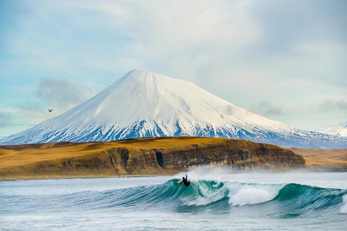 KaptanHindustan's tweet photo. Not your typical surf beach - Aleutian islands, Alaska http://t.co/Ch7IQywdw6