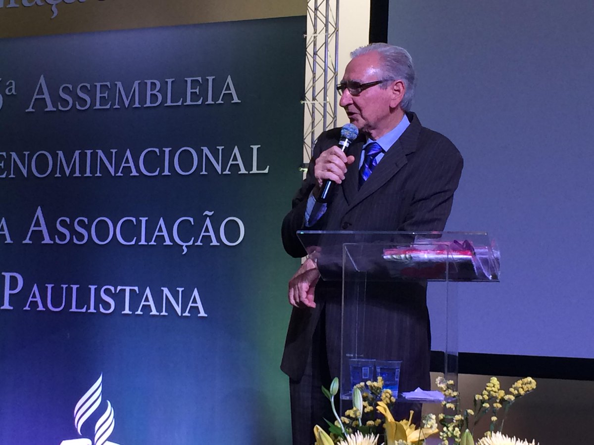 Pr. Sidionil Biazzi reeleito presidente da Associação Paulistana da IASD.