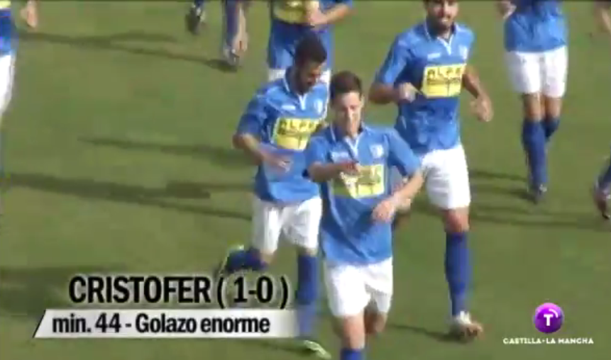 DeportesCMM's tweet photo. RT si crees que el gol de @Cristofer9alba  para el @cdciudadreal  es el mejor de la jornada http://t.co/SIy1xKOOrO http://t.co/Vu9PkK4iL3