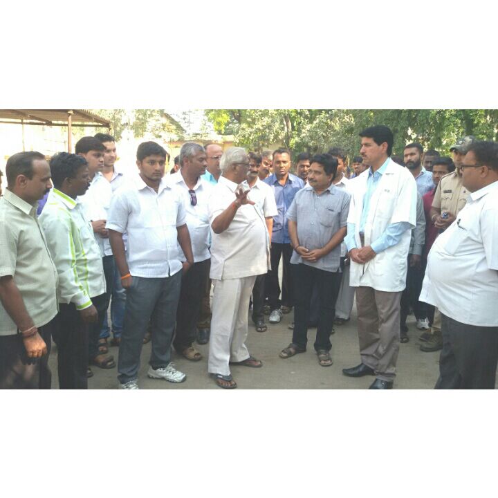 Shri Anil Anna Gote made surprise visit to #Dhule Civil Hospital for inspection &amp; status about #swachhbharat Abhiyan