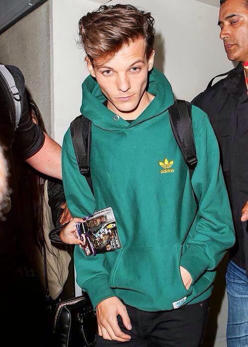 <a href="/Babe_BeYoux/">louis</a> #Mcm 💕💎