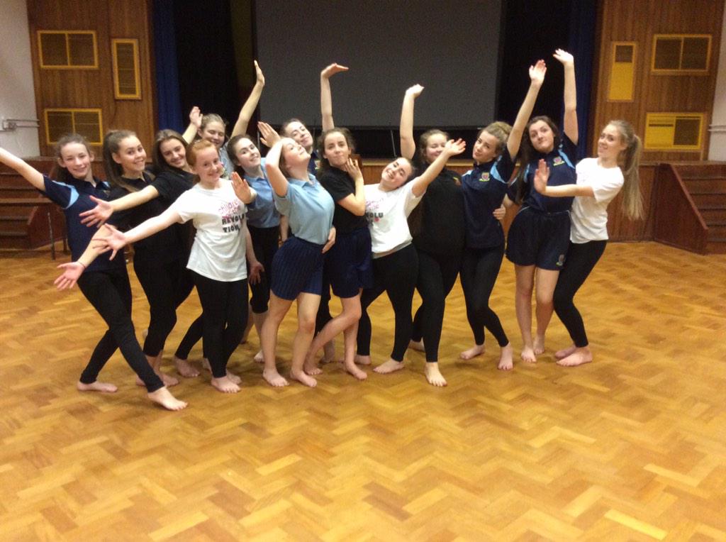 DLSDance's tweet photo. Great rehearsal tonight year 9's, make sure you know it all for next week!!! 👯💃👯😀 http://t.co/Lf6yOKg0Fd