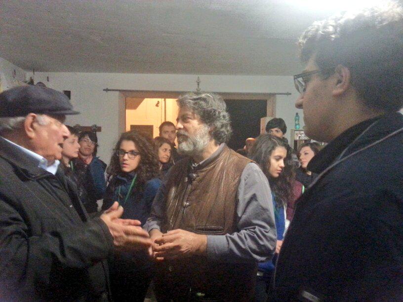 ZioStartUp's tweet photo. La staffetta artigiana: il maestro e l'apprendista
#goonbas #ddaybas #ziostartuplab #pisticci http://t.co/PfTr9G74ca