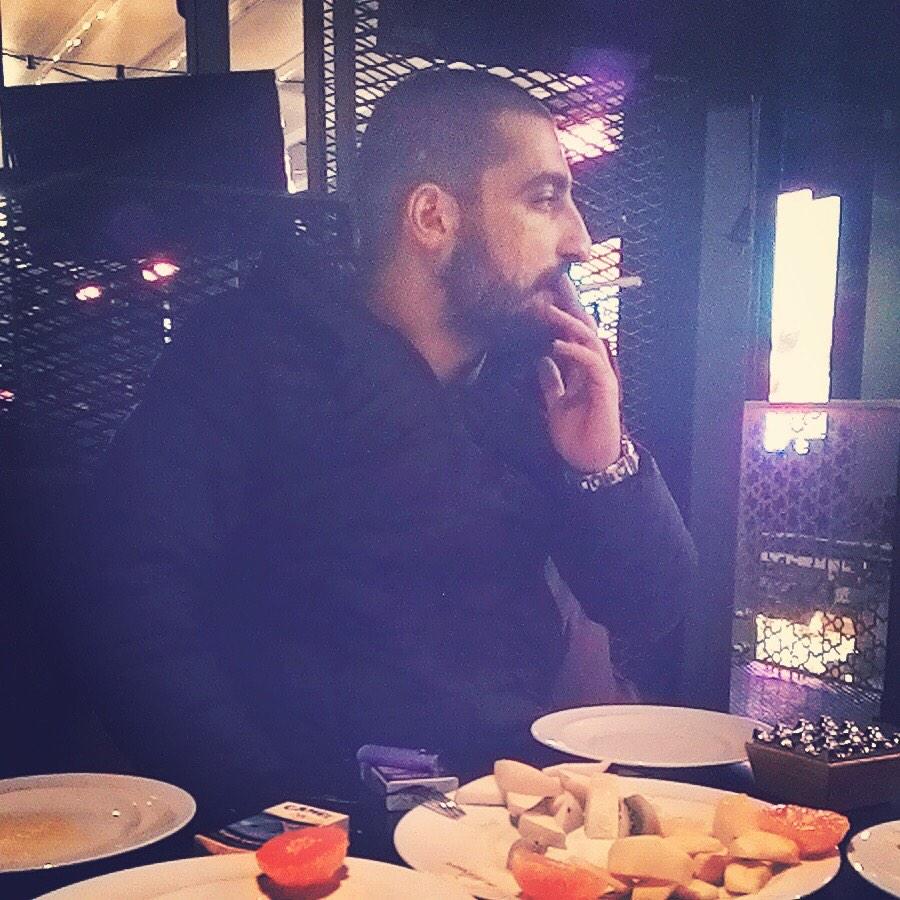 57Semih's tweet photo. İyisin tabi# http://t.co/n5VrdfH4mw
