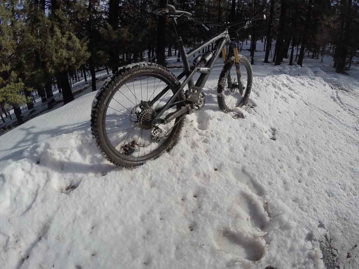 We had a little snow racing fun this weekend on the <a href="/LitevilleUSA/">Liteville USA</a> #601 with the 40mm <a href="/SyntaceUSA/">Syntace USA</a> wheels #MTB