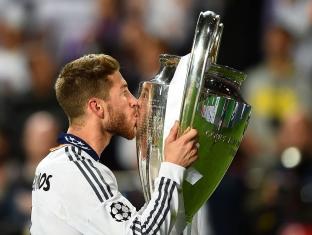 Raul7Capitan7's tweet photo. Seis meses de La Décima. #ReyesDeEuropa http://t.co/pQW0QPHYpN
