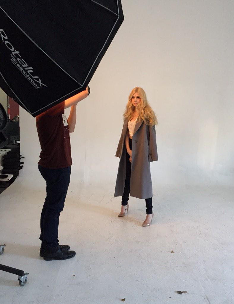 Kat_McNamara's tweet image. 📷💥💋 @attractmagazine : @archangelachelsea @carloszelayastylist @chelsea_vonmach @johnhongstudio @AnnaKrnsPR