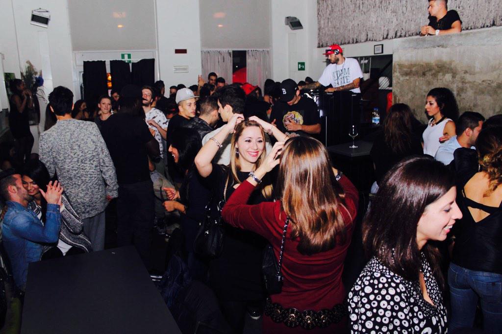 BlackPowerNight's tweet photo. DOUBLE DEEJAY PER BRM LIVE @ CAFFÈ ATLANTICO #hotsundaynight @OfficialDouble http://t.co/QaVONNghdx