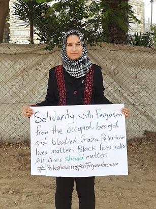 mikebrowncover's tweet photo. Why is #Ferguson important?  Because war torn countries are sending messages of hope to US citizens. http://t.co/K6ahNjYx2f