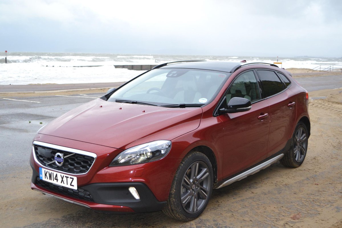 TorqueAbout's tweet image. #VolvoMoment - TorqueAbout explores the V40 Cross Country - torqueabout.com/review-volvo-v… @volvocarsglobal