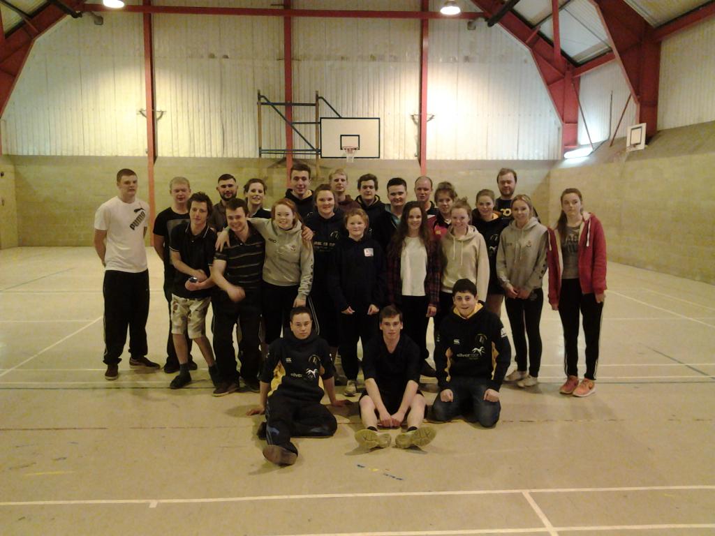 NCB_Cricket's tweet photo. Great night with @alnwickyfc getting some practice in before the young farmers county cricket comp on sunday http://t.co/BZKz4gtDx1